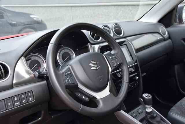 Suzuki VITARA 1.4 Boosterjet AllGrip Stijl | Alcantara/lederen bekleding | Schuif/kanteldak | Trekhaak |