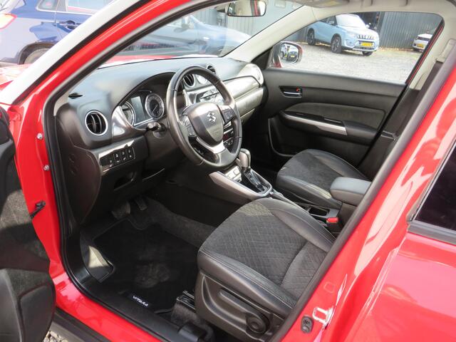 Suzuki VITARA 1.4 Boosterjet AllGrip Stijl/Style, Automaat, All-Seasonbanden, Panoramadak, Parkeersensoren, ZEER COMPLEET!