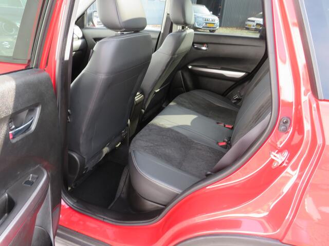 Suzuki VITARA 1.4 Boosterjet AllGrip Stijl/Style, Automaat, All-Seasonbanden, Panoramadak, Parkeersensoren, ZEER COMPLEET!