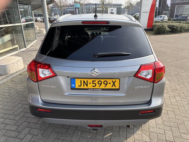 Suzuki VITARA 1.6 Exclusive Navi+BT+Camera+Carplay Stoelverwarming ECC-Airco Cr.Control Trekhaak17"LMV