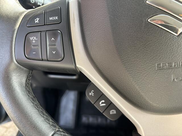 Suzuki VITARA 1.6 Exclusive Navi+BT+Camera+Carplay Stoelverwarming ECC-Airco Cr.Control Trekhaak17"LMV