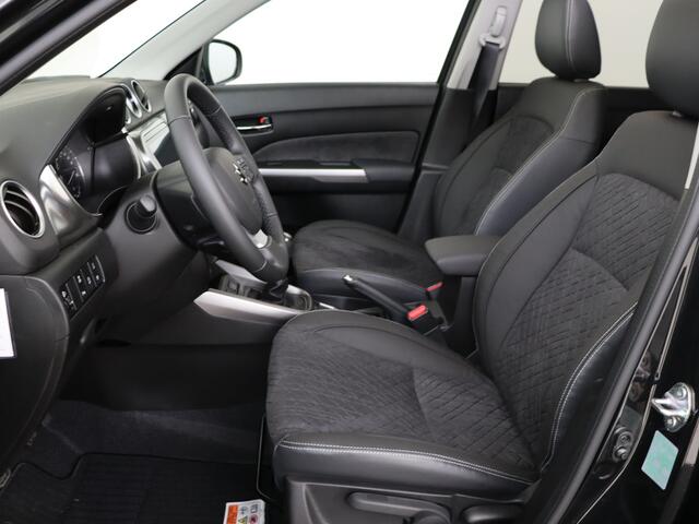 Suzuki VITARA 1.4 Boosterjet Style Smart Hybrid | Panodak / Sunroof | Apple Carplay Android | Parkeercamera | 6 jaar fabrieksgarantie|
