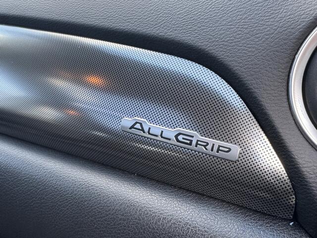 Suzuki VITARA 1.5 Hybrid, AllGrip, ACTIEPRIJS, Standkachel, Pannoramadak, Adaptieve Cruise control Een proefrit levert het bewijs. Neem contact op en we maken een afspraak!