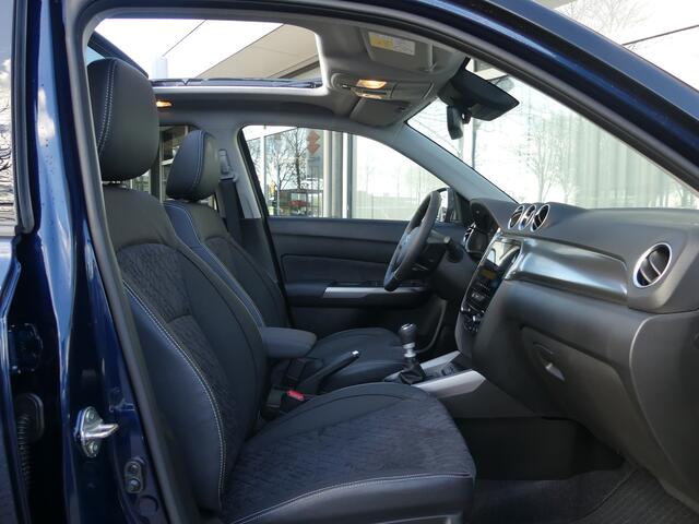 Suzuki VITARA 1.4 Boosterjet Style Smart Hybrid Panorama-dak Trekhaak, Schuif/Kanteldak, Navi, Bekleding half leder