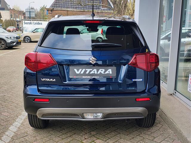 Suzuki VITARA 1.5 FULL HYBRID STYLE Direct Beschikbaar | Met 6 JAAR GARANTIE! | Inclusief ¤ 2.150,- Voorraad Voordeel