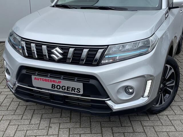 Suzuki VITARA 1.4 Boosterjet Style Smart Hybrid Navigatie, Schuifdak, Adaptive Cruise Control, Dodehoek detectie, 17"Lm, Achteruitrijcamera