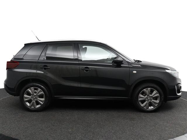 Suzuki VITARA 1.4 Boosterjet Select Smart Hybrid | Trekhaak 1500 KG | Stoelverwarming | Achteruitrijcamera | Climate Control |