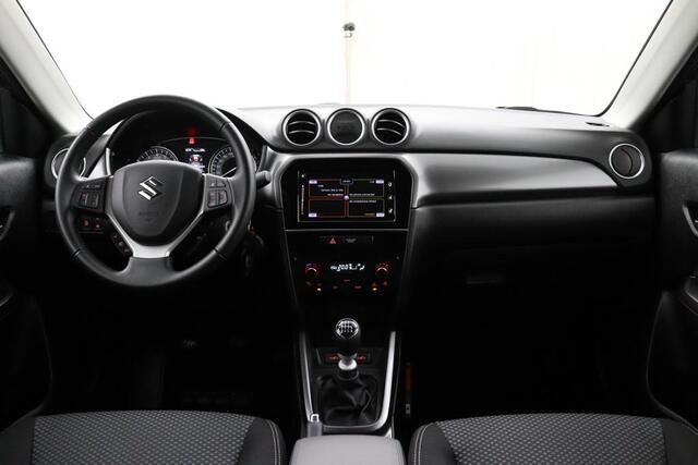 Suzuki VITARA 1.4 Boosterjet Select Smart Hybrid | Trekhaak 1500 KG | Stoelverwarming | Achteruitrijcamera | Climate Control |