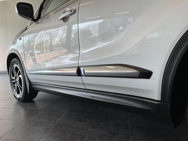Suzuki VITARA 1.6 Exclusive AUTOMAAT, TREKHAAK, CAMERA, STOELVERWARMING