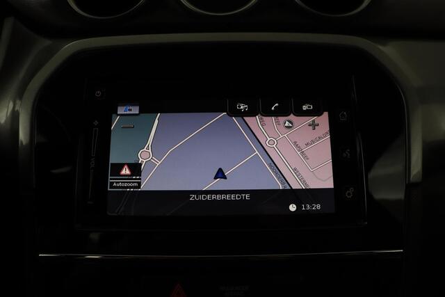 Suzuki VITARA 1.6 Exclusive | Automaat | Stoelverwarming | Trekhaak | Camera | Climate control | Navigatie | Cruise control | Bluetooth