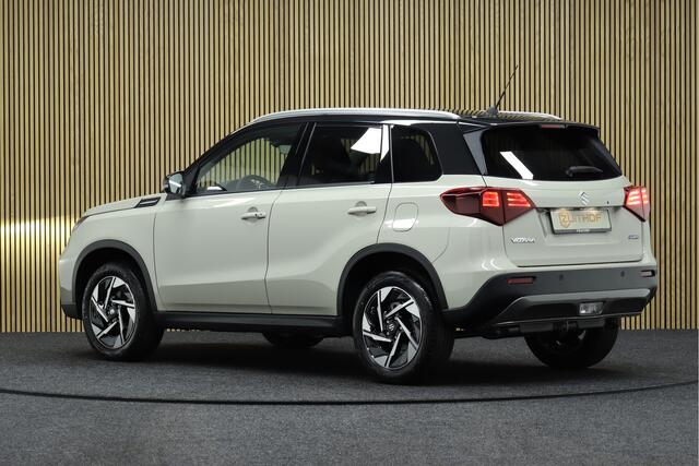 Suzuki VITARA 1.5 Hybrid Automaat Style | ¤ 3.600,- Demo voordeel! | Leder | Navigatie | Camera | Parkeerhulp | Adaptive-cruise | Two-Tone Lak | Dodehoekdetectie
