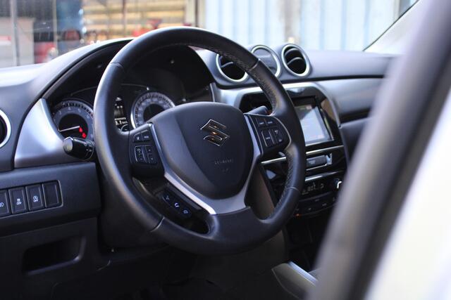 Suzuki VITARA 1.4 Boosterjet Select 141PK Automaat Achteruitrijcamera, Cruise Control, Voorstoelen Verwarmd,