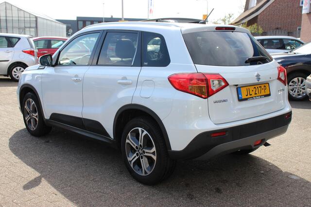 Suzuki VITARA 1.6 High Executive Automaat | Opendak | PDC | Half leer | Keyless |