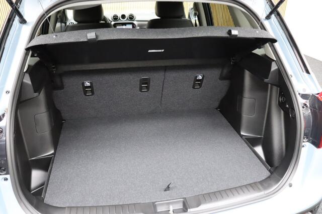 Suzuki VITARA 1.5 Hybrid Automaat Style | ¤ 3.600,- Demo voordeel! | Leder-Alcantara | Camera | Navigatie | Parkeerhulp | Adaptive-cruise | Two-Tone Lak | Dodehoekdetectie