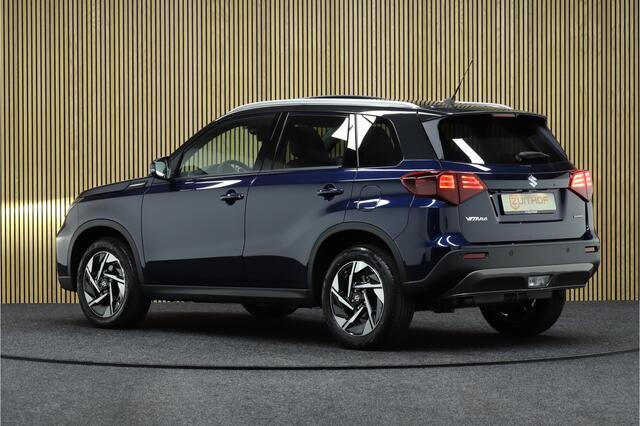 Suzuki VITARA 1.5 Hybrid Automaat Style AllGrip | Panoramadak | ¤ 3.100,- Demo voordeel! | Leder-Alcantara | Camera | Navigatie | Parkeerhulp | Adaptive-cruise | Two-Tone Lak | Dodehoekdetectie