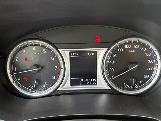 Suzuki VITARA 1.6 Exclusive | Navi | Bluetooth | Cruise Control | ECC | Stoelverwarming | Trekhaak | Camera