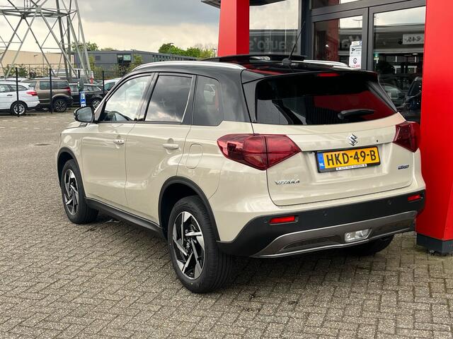 Suzuki VITARA 1.4 Boosterjet Style Smart Hybrid / Pano. / Camera / Stoelverw. / Dodehoek herkenning /