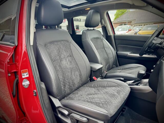 Suzuki VITARA 1.5 Hybrid Style Automaat Trekhaak Panoramadak Camera Navi Carpl