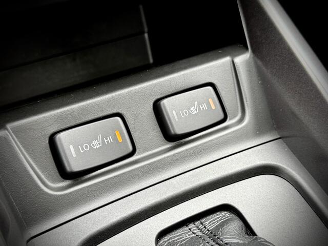 Suzuki VITARA 1.5 Hybrid Style Automaat Trekhaak Panoramadak Camera Navi Carpl