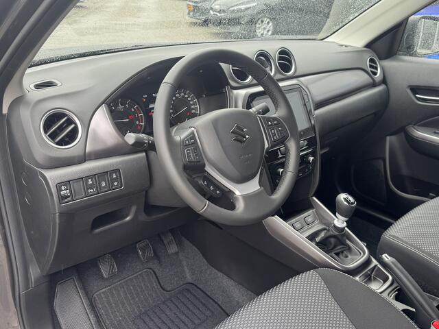 Suzuki VITARA 1.4 Boosterjet Select Smart Hybrid Direct uit Voorraad leverbaar! nu met ¤1.000 klantvoordeel info: M.Safari 0492588976