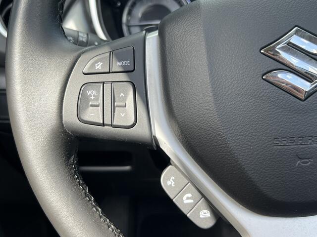 Suzuki VITARA 1.0 Boosterjet Stijl Automaat | Achteruitrijcamera | PDC V+A | LED Koplampen | Keyless start | Climate Control | Navigatie |