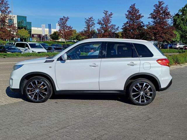 Suzuki VITARA 1.6 EXCLUSIVE AUTOMAAT CAMERA NAVI 18 INCH