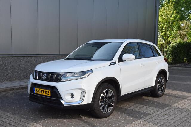Suzuki VITARA 1.4 Boosterjet Style Smart Hybrid | kunstlederen/alcantara bekleding | Parkeersensoren | Apple Carplay/Android Auto |
