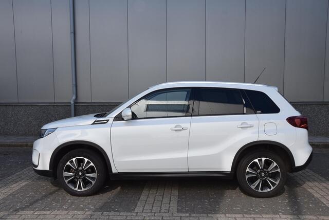 Suzuki VITARA 1.4 Boosterjet Style Smart Hybrid | kunstlederen/alcantara bekleding | Parkeersensoren | Apple Carplay/Android Auto |