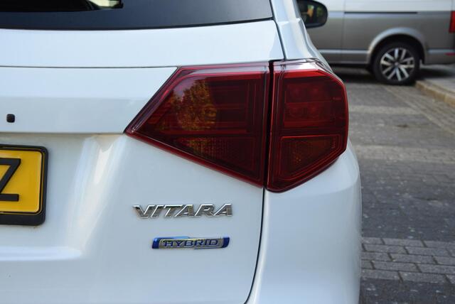 Suzuki VITARA 1.4 Boosterjet Style Smart Hybrid | kunstlederen/alcantara bekleding | Parkeersensoren | Apple Carplay/Android Auto |