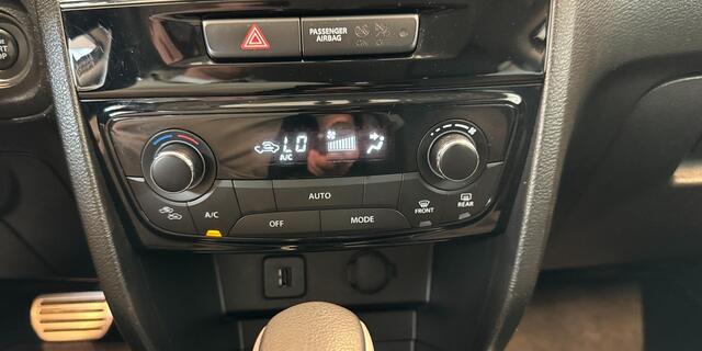 Suzuki VITARA 1.4 S | Lederen / Alcantara | Full map Navigatie | Stoelverwarming | LM velgen |