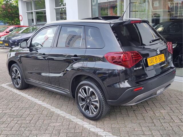 Suzuki VITARA 1.5 HYBRID STYLE Dodehoeksensoren | Camera | Stoelverwarming