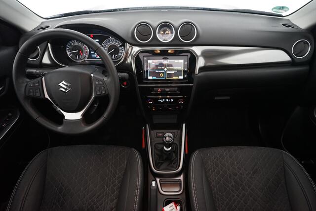 Suzuki VITARA 1.4 Boosterjet Style Smart Hybrid | Pano