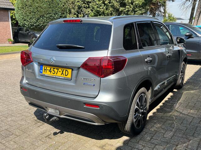 Suzuki VITARA 1.4 Boosterjet Style Smart Hybrid. Panodak, Camera, Led Koplampen, Haak 1200kg
