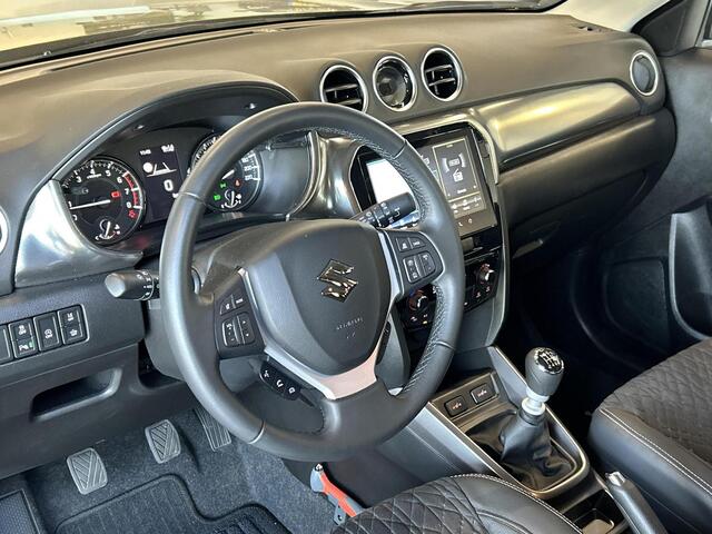 Suzuki VITARA 1.4 Boosterjet Style Smart Hybrid **NAVIGATIE/ DODEHOEKDETECTIE/ ADAPTIVE CRUISE CONTROL/ STOELVERWARMING/ 36 MAANDEN GARANTIE**