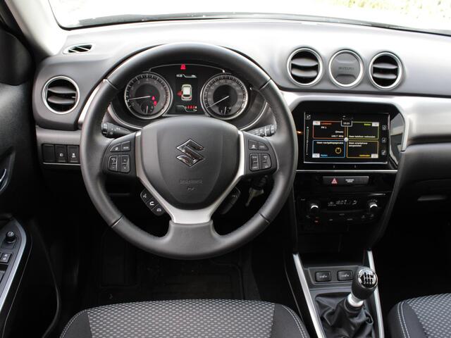 Suzuki VITARA 1.4 Boosterjet Select Smart Hybrid | Navi | Adap. Cruise | Trekhaak | Camera | Lm-Velgen