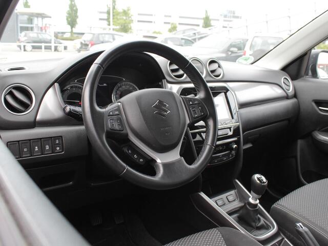 Suzuki VITARA 1.4 Boosterjet Select Smart Hybrid | Navi | Adap. Cruise | Trekhaak | Camera | Lm-Velgen