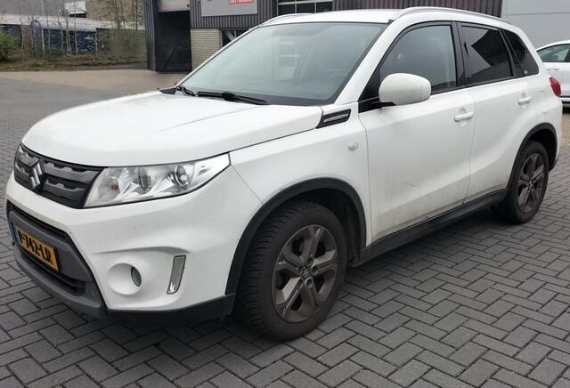 Suzuki VITARA BWJ 2016 | 1.6 120PK Exclusive | CLIMA | NAVI | CAMERA | CRUISE | 17'' LMV