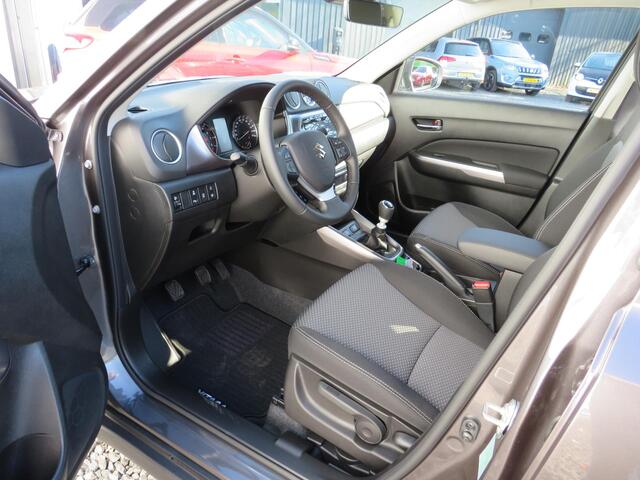 Suzuki VITARA 1.4 Boosterjet Select Smart Hybrid, NIEUWE Auto Draadloos Carplay en 6 jaar Garantie!