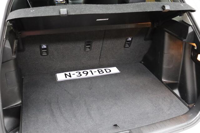 Suzuki VITARA 1.4 Boosterjet Style Smart Hybrid | Adaptive-cruise | Afneembare Trekhaak | Apple Carplay & Android Auto | Camera | Keyless | Clima | Dodehoekdetectie