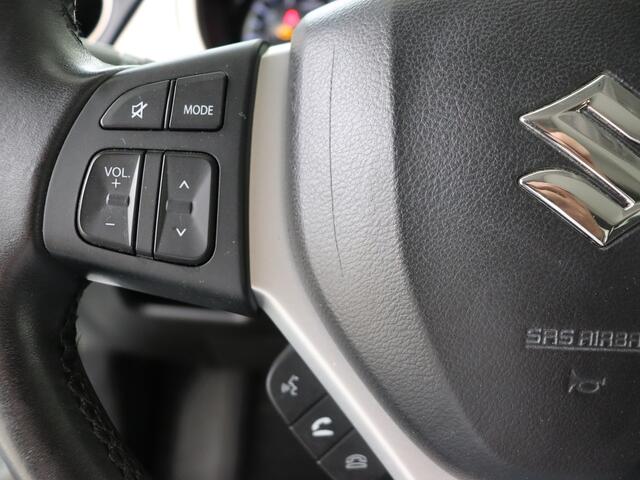 Suzuki VITARA 1.6 Experience I Navigatie I Elektrisch Glazen Schuif/Kanteldak I Afneembare Trekhaak I