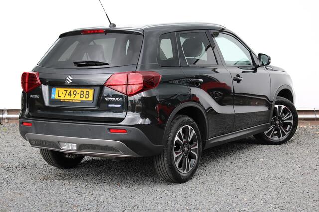 Suzuki VITARA 1.4 Boosterjet Style Smart Hybrid Navigatie, Parkeersensoren voor en achter, Stoelverwarming, Achteruitrijcamera