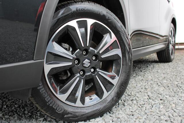 Suzuki VITARA 1.4 Boosterjet Style Smart Hybrid Navigatie, Parkeersensoren voor en achter, Stoelverwarming, Achteruitrijcamera