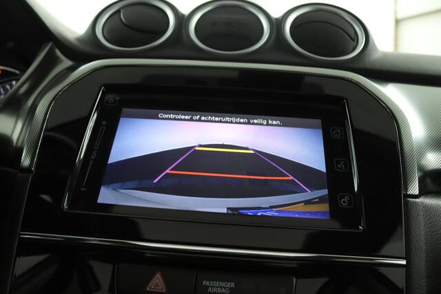 Suzuki VITARA 1.5 Hybrid Style | Automaat | Stoelverwarming | Apple Carplay | Android Auto | Open Dak |