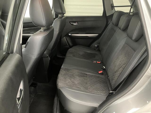 Suzuki VITARA 1.4 Boosterjet Comfort Smart Hybrid / Dealer Onderhouden / Schuif/Kanteldak / Trekhaak / Adaptive Cruise Control / Half Lederen Bekleding /