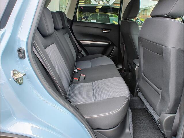 Suzuki VITARA 1.4 BOOSTERJET STYLE SMART HYBRID + PANO | DEMO DEAL! | Garantie tot 2031!