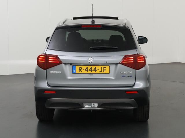 Suzuki VITARA 1.5 Hybrid Style | Navigatie | Parkeercamera | Stoelverwarming/verkoeling | Keyless Go |