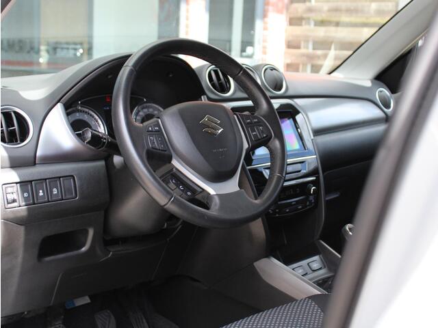 Suzuki VITARA 1.0 Boosterjet Select Cruise en Climate Control, Navigatie