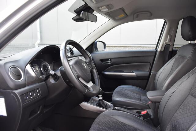 Suzuki VITARA 1.4 Boosterjet Style Smart Hybrid | Volledig onderhouden | Lederen bekleding | Apple carplay/android |