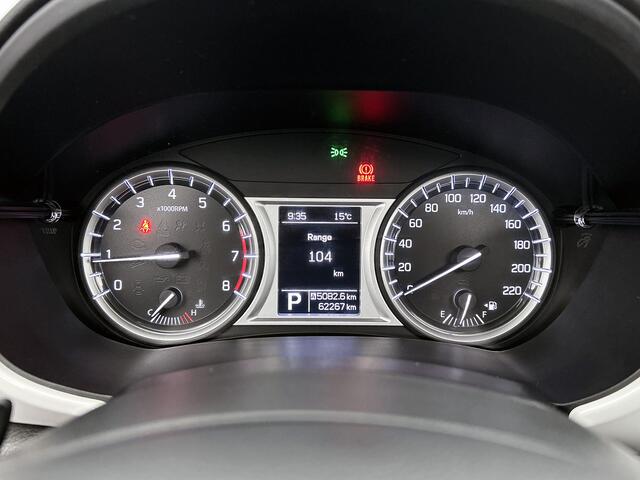 Suzuki VITARA 1.6 High Executive | Navigatie | Climate Controle | Adaptieve Cruise Controle | Panorama / Open Dak |
