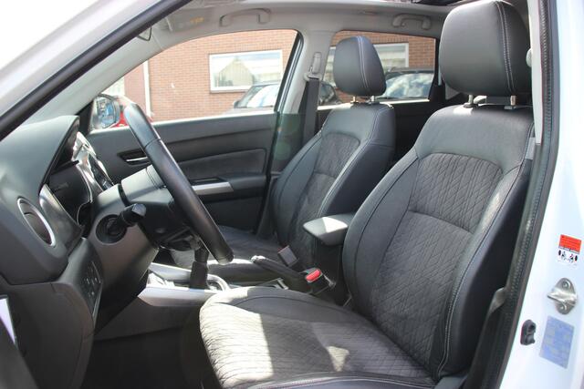 Suzuki VITARA 1.0 Boosterjet Stijl/Style | Opendak | PDC | Keyless | Leer |